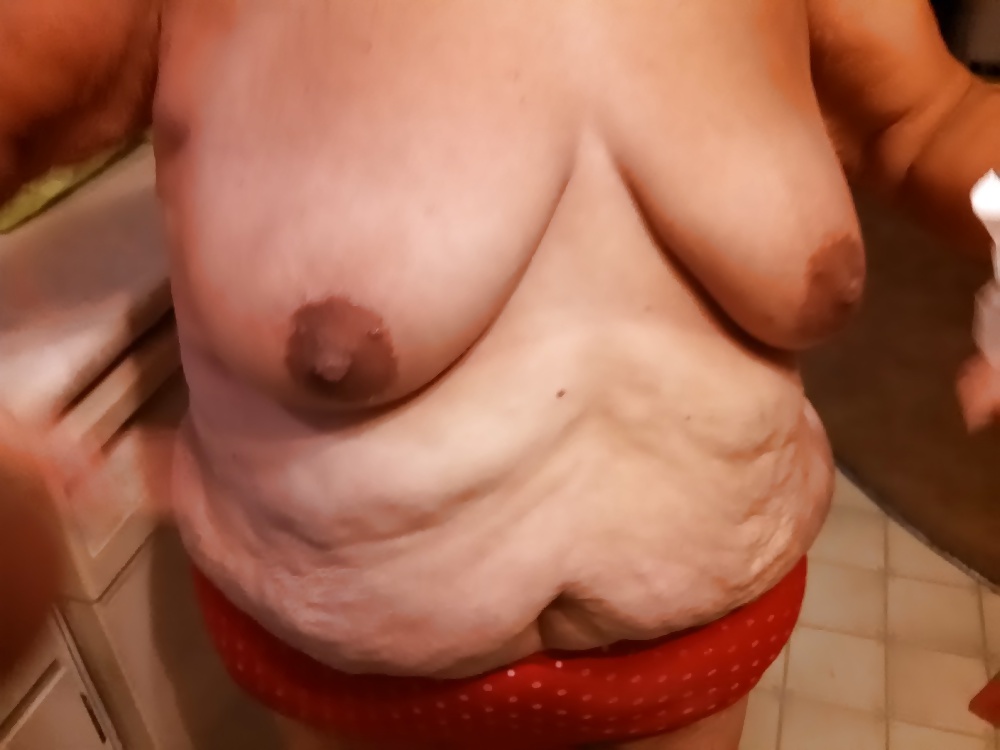 Mature big tits and belly #41011785