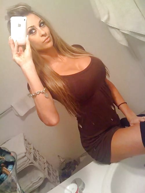 Caliente bimbos con curvas parte dos
 #33255422