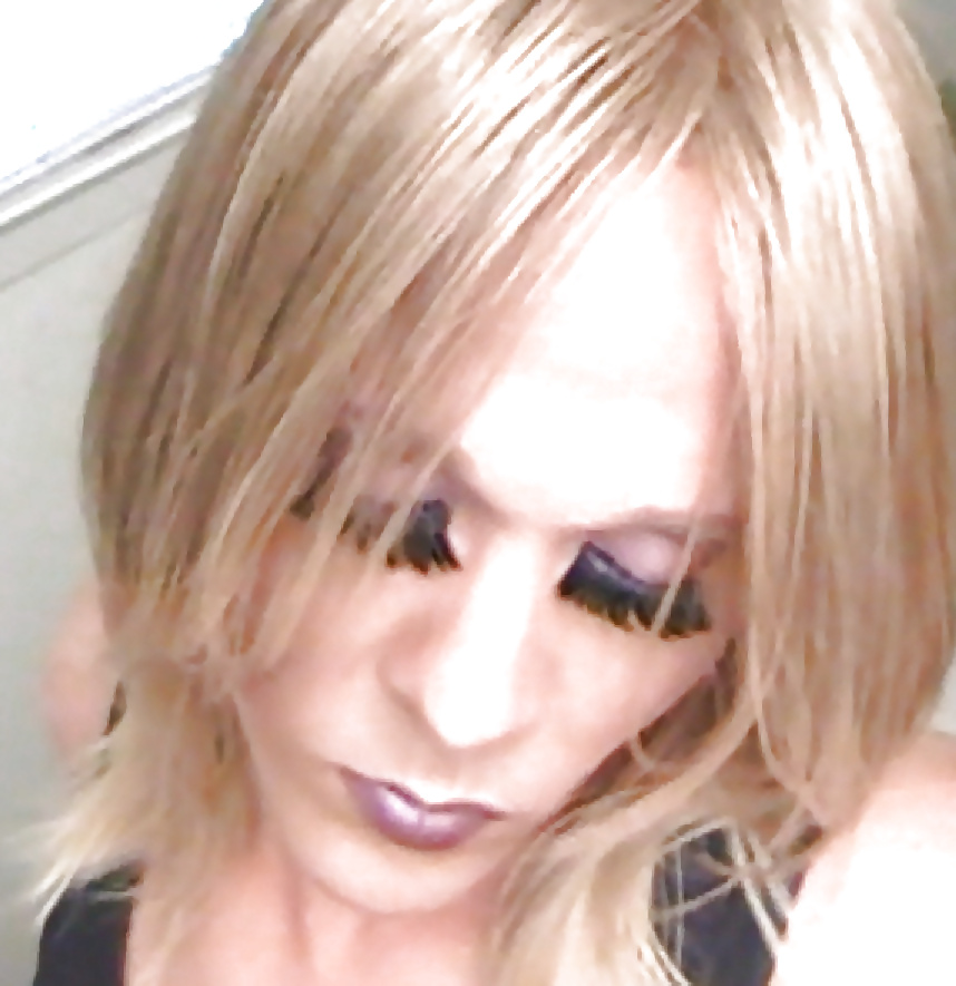 Diese Fembois Sind So Ziemlich Gurls Und Küssbar #38919494