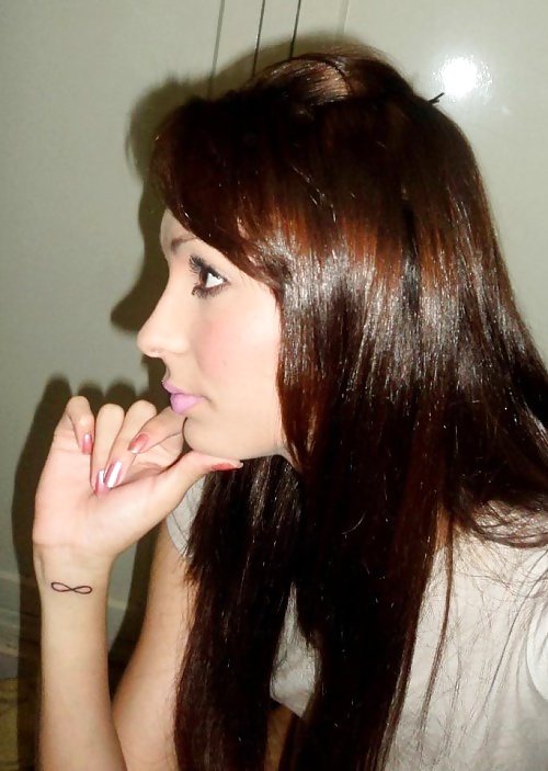 Diese Fembois Sind So Ziemlich Gurls Und Küssbar #38919511