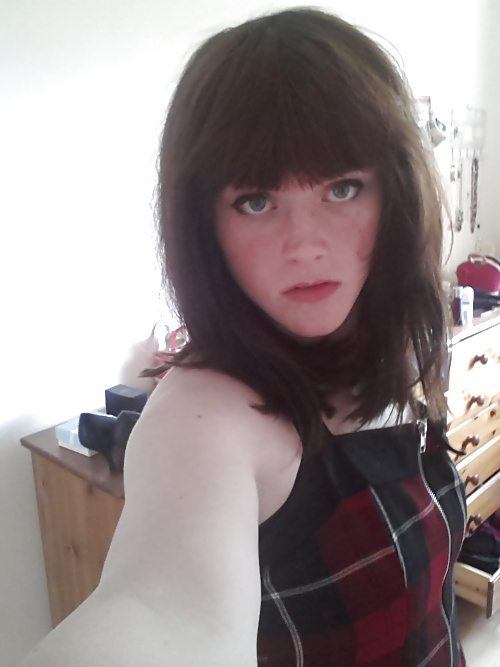 Diese Fembois Sind So Ziemlich Gurls Und Küssbar #38919543