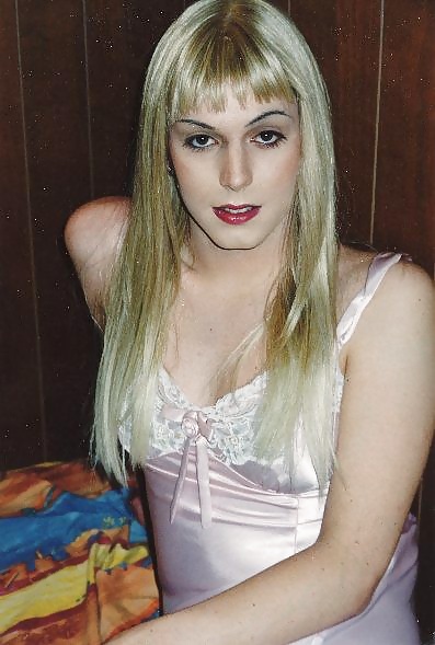 Diese Fembois Sind So Ziemlich Gurls Und Küssbar #38919631