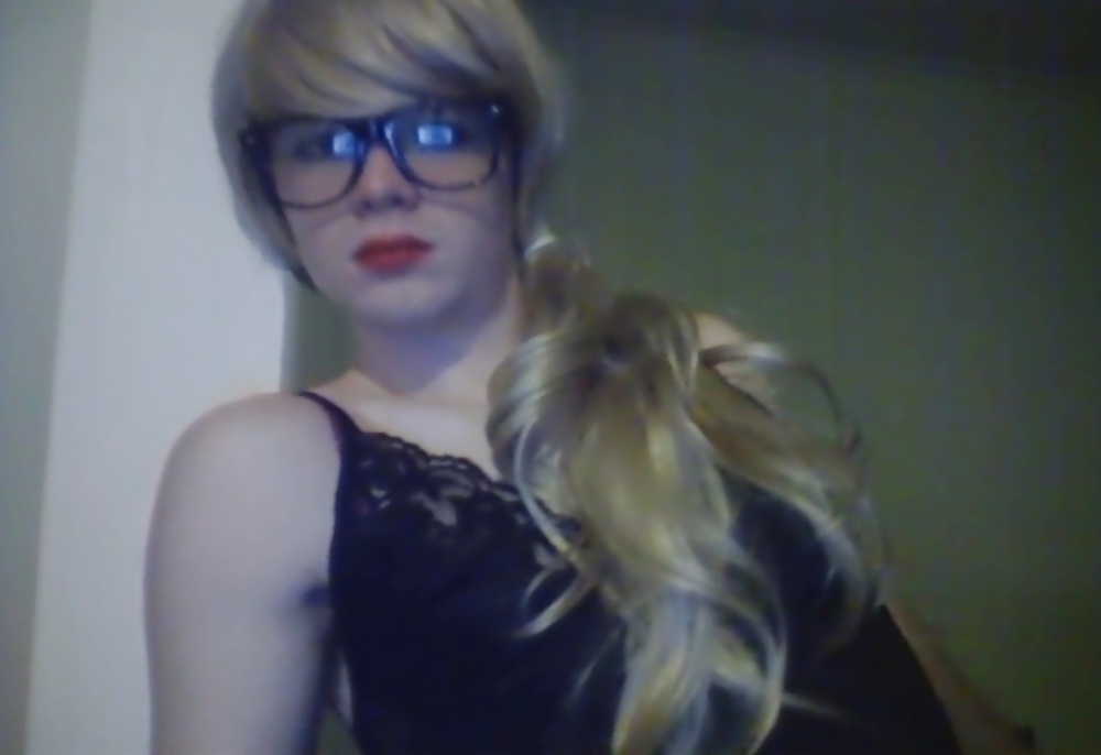 Diese Fembois Sind So Ziemlich Gurls Und Küssbar #38919819