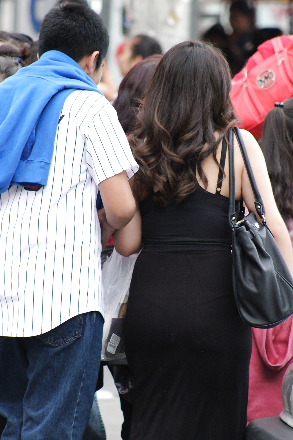 Vestido negro (marcando)
 #30289962