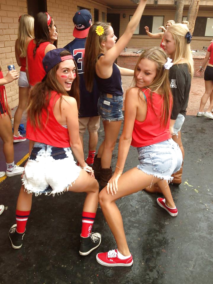 Sexy U of A college sorority sluts II, which would you fuck? #30971877