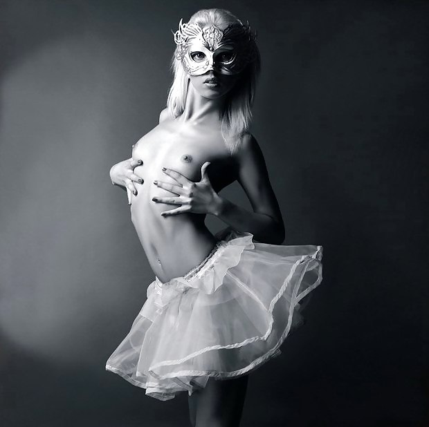 Sexy enmascarado
 #36463862