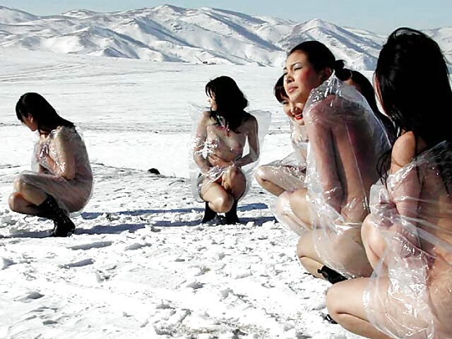 モンゴルの女の子の裸
 #34079507
