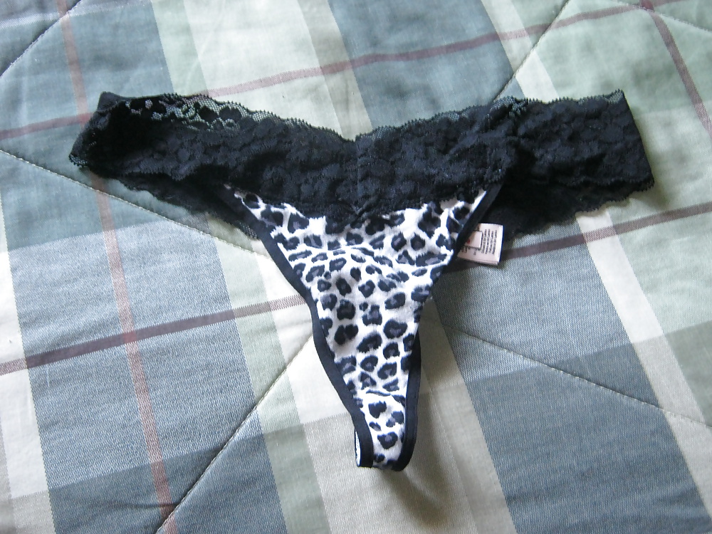 Neighbor's wife's undies! #31999910