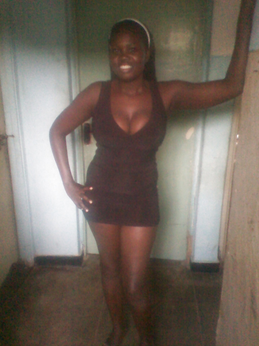 Felisha 22 Ans De Kenya #40098690