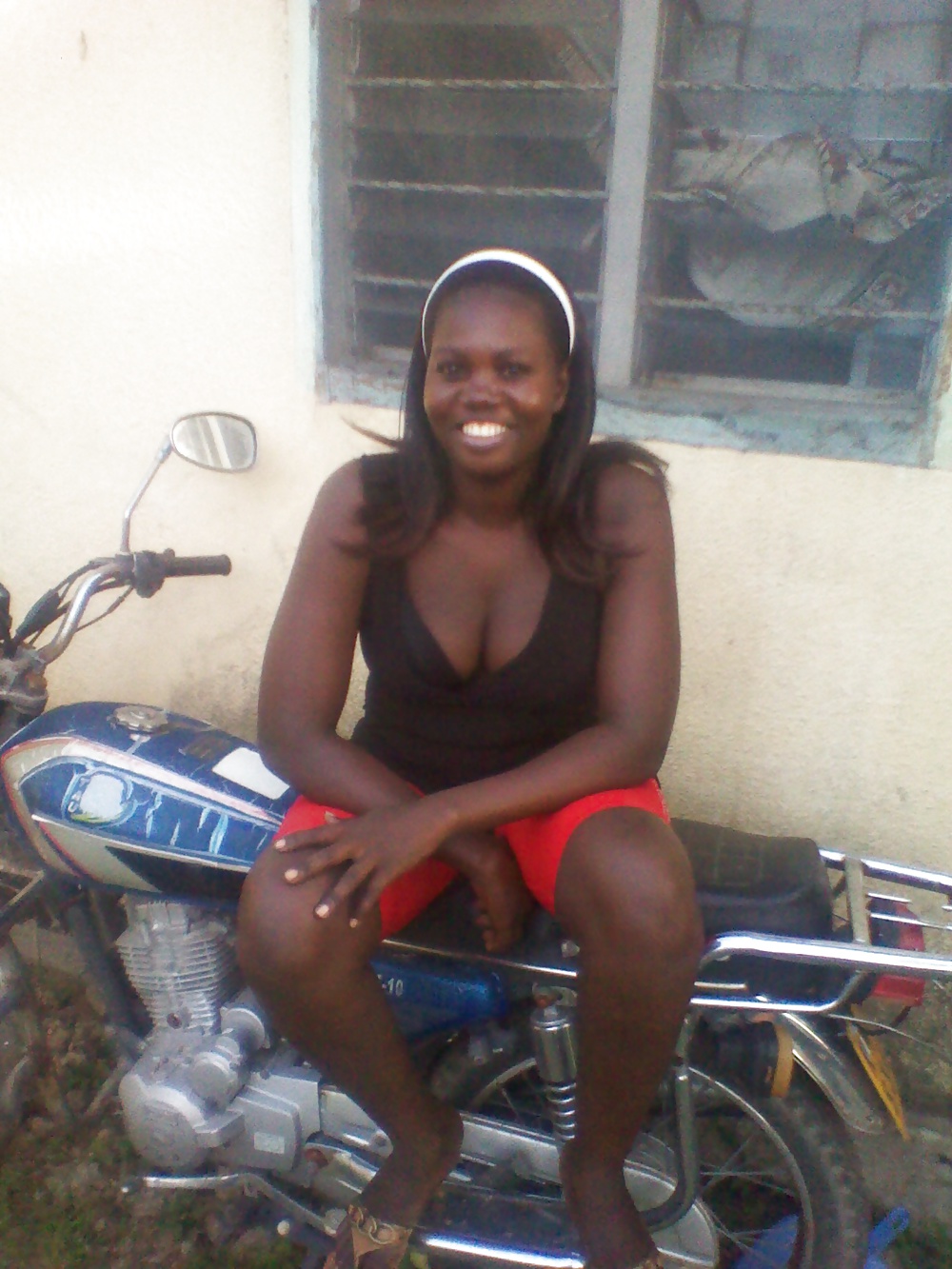 Felisha 22 Ans De Kenya #40098769