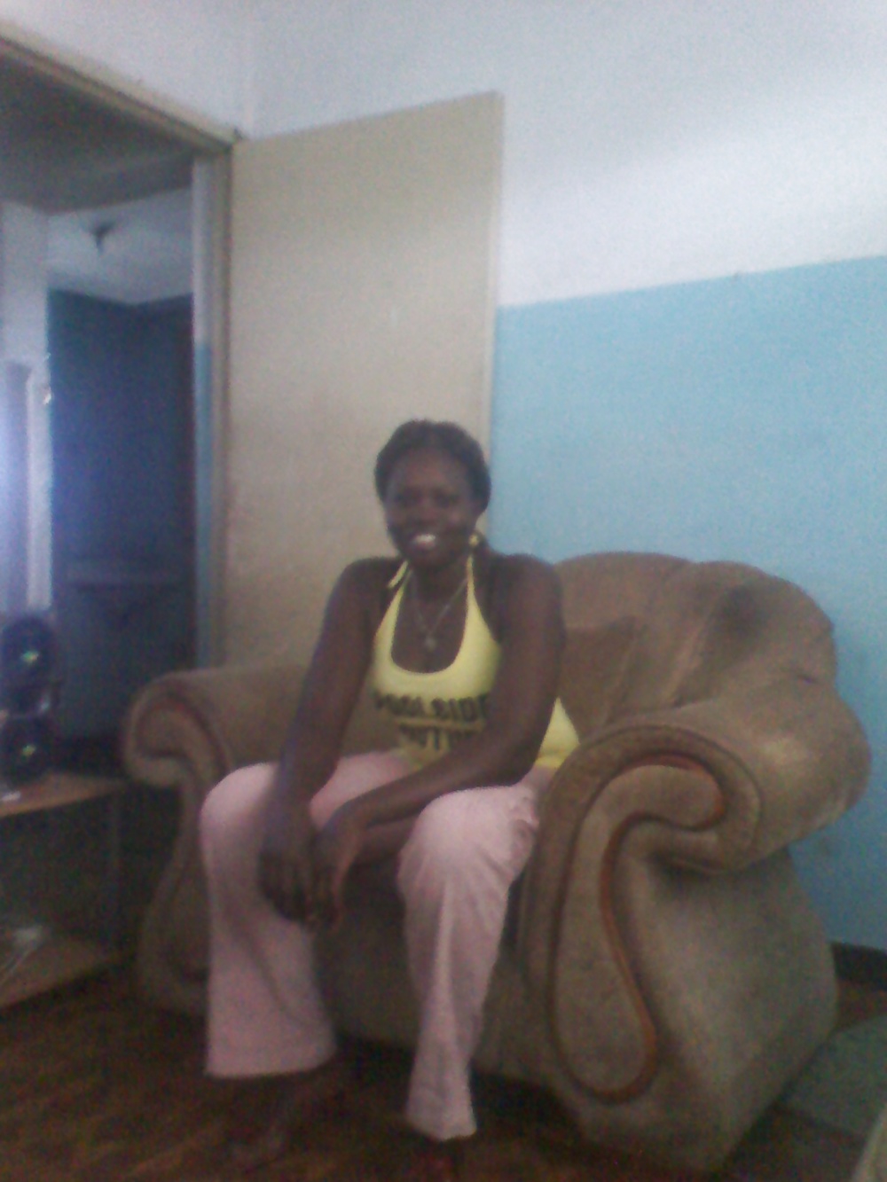 Felisha 22 Ans De Kenya #40098779