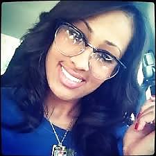 Ayudándome a correrme
 #37336234