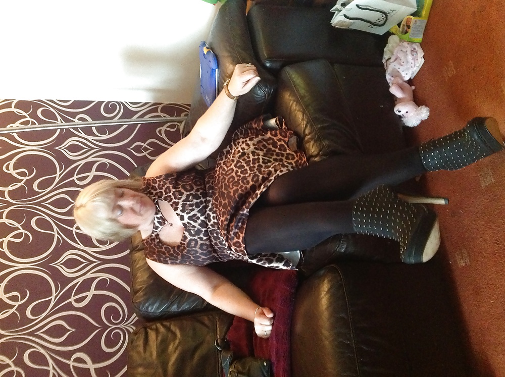 Leeds gilf
 #34695767