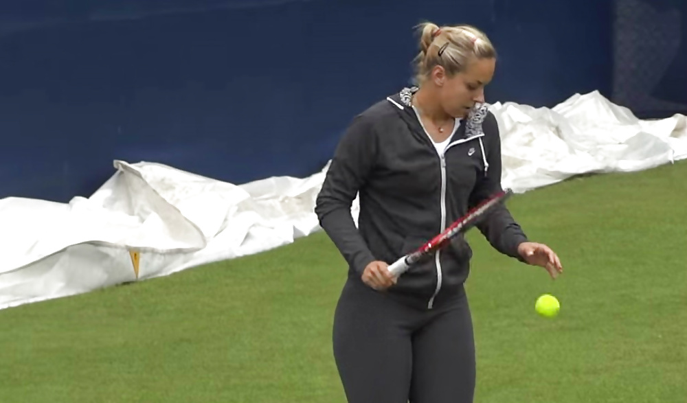 Sabine Lisicki.. that BODY #27389400