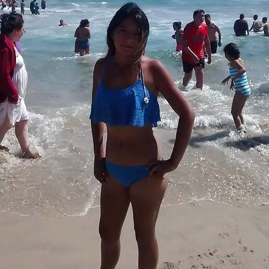 Am Strand Und Pool #39551818