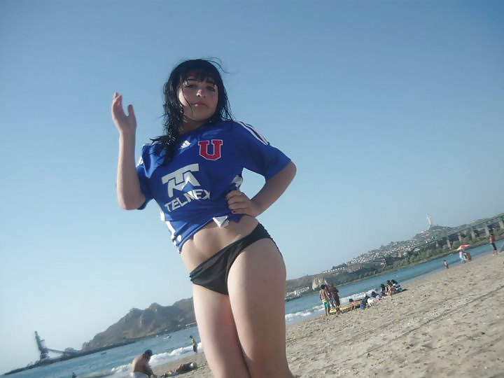 Am Strand Und Pool #39551890