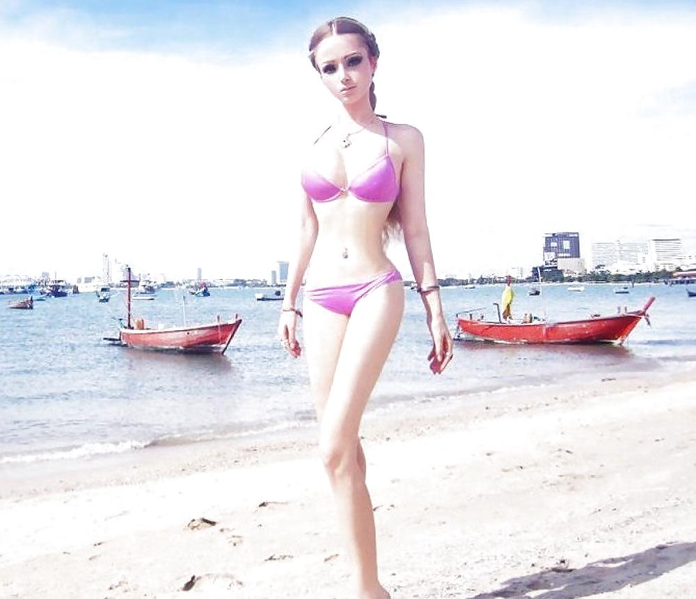 プラスティック・ビューティー
 #24853639