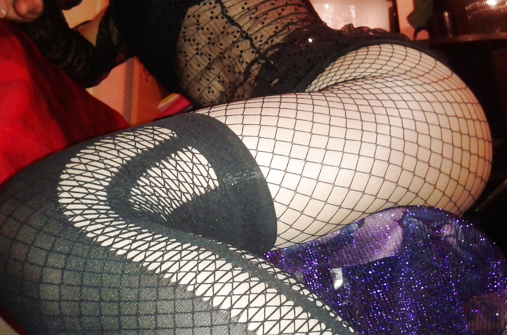 ME - PIN UP #23601436