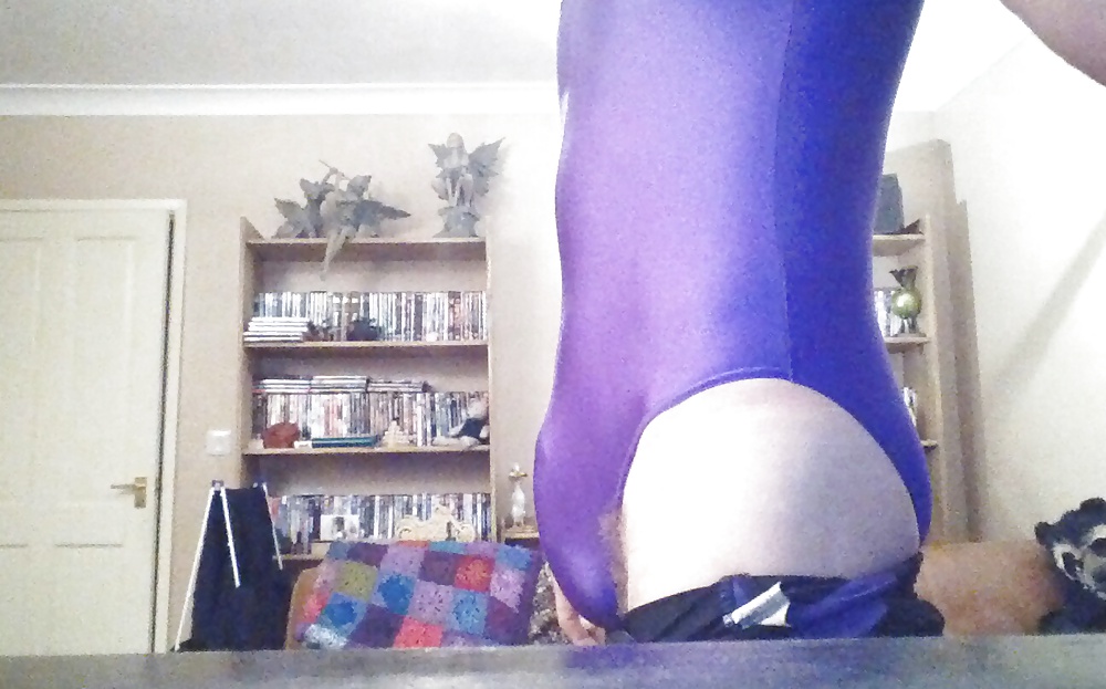Running tights and purple leotard wank #26293527