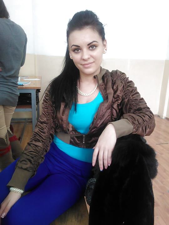 Romanian girl: Anna #22971751