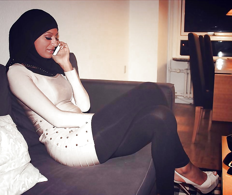 Beurette sexy hijab (Belgio)
 #39836619