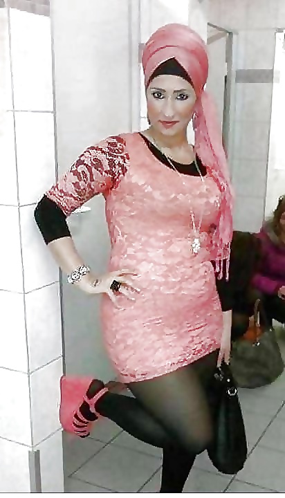 Beurette sexy hijab (Belgio)
 #39836665