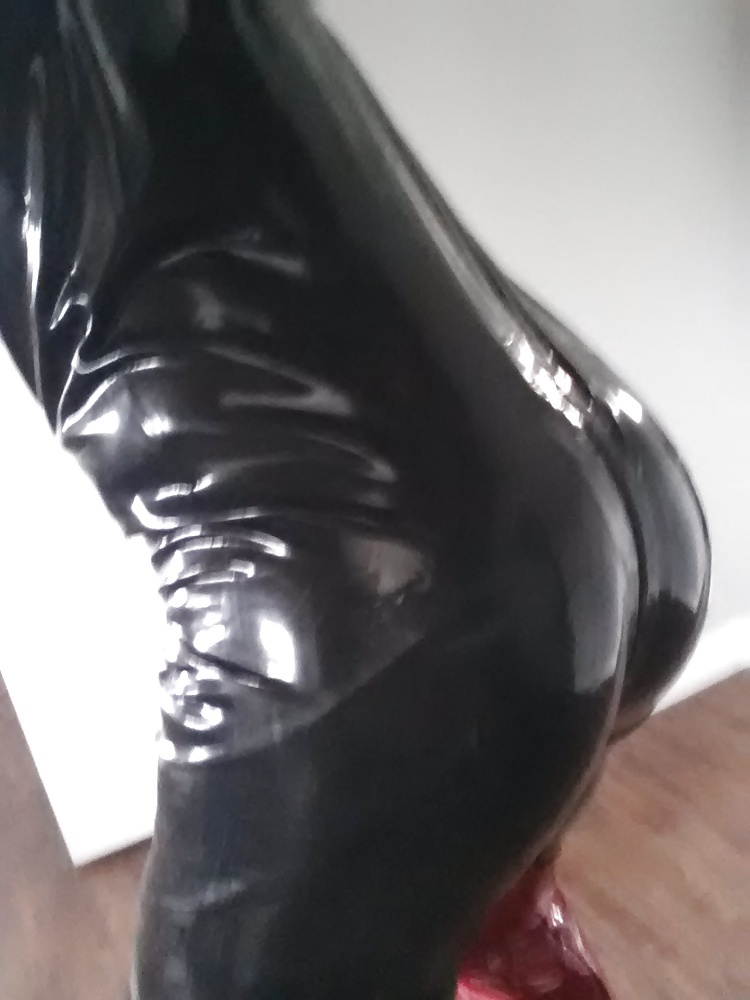 Moi en latex #30942009