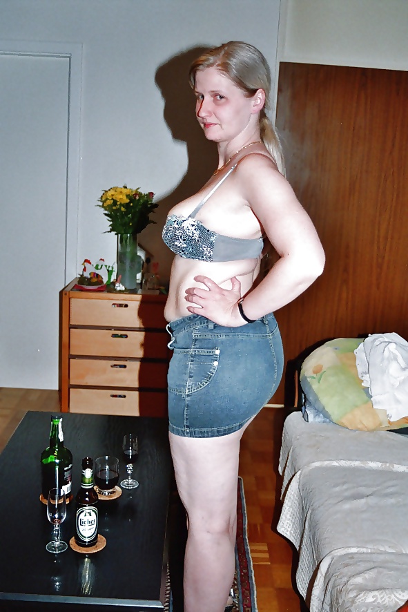 SAG - Sexy German Babe - from young to mature - WOW #39650348