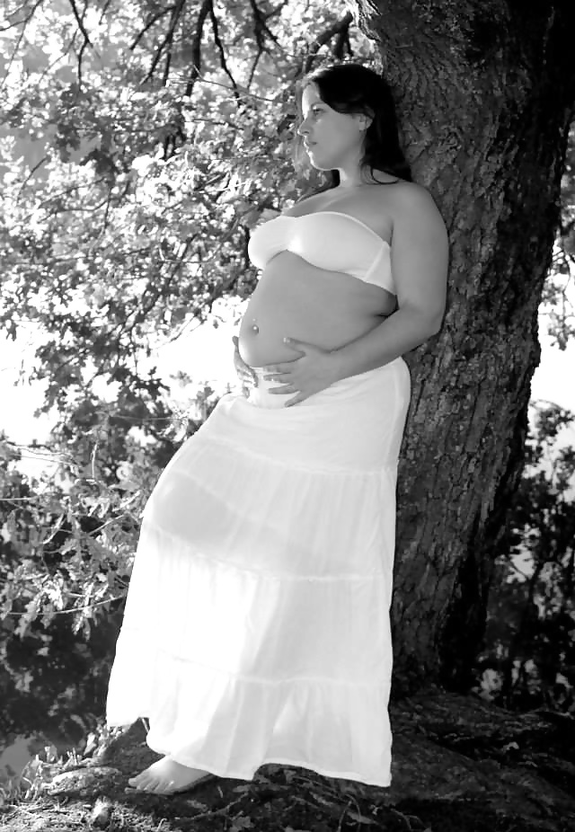 Emmeline enceinte-pregnant 
 #25522620