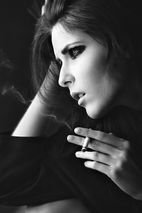 Fumando 64
 #37940369