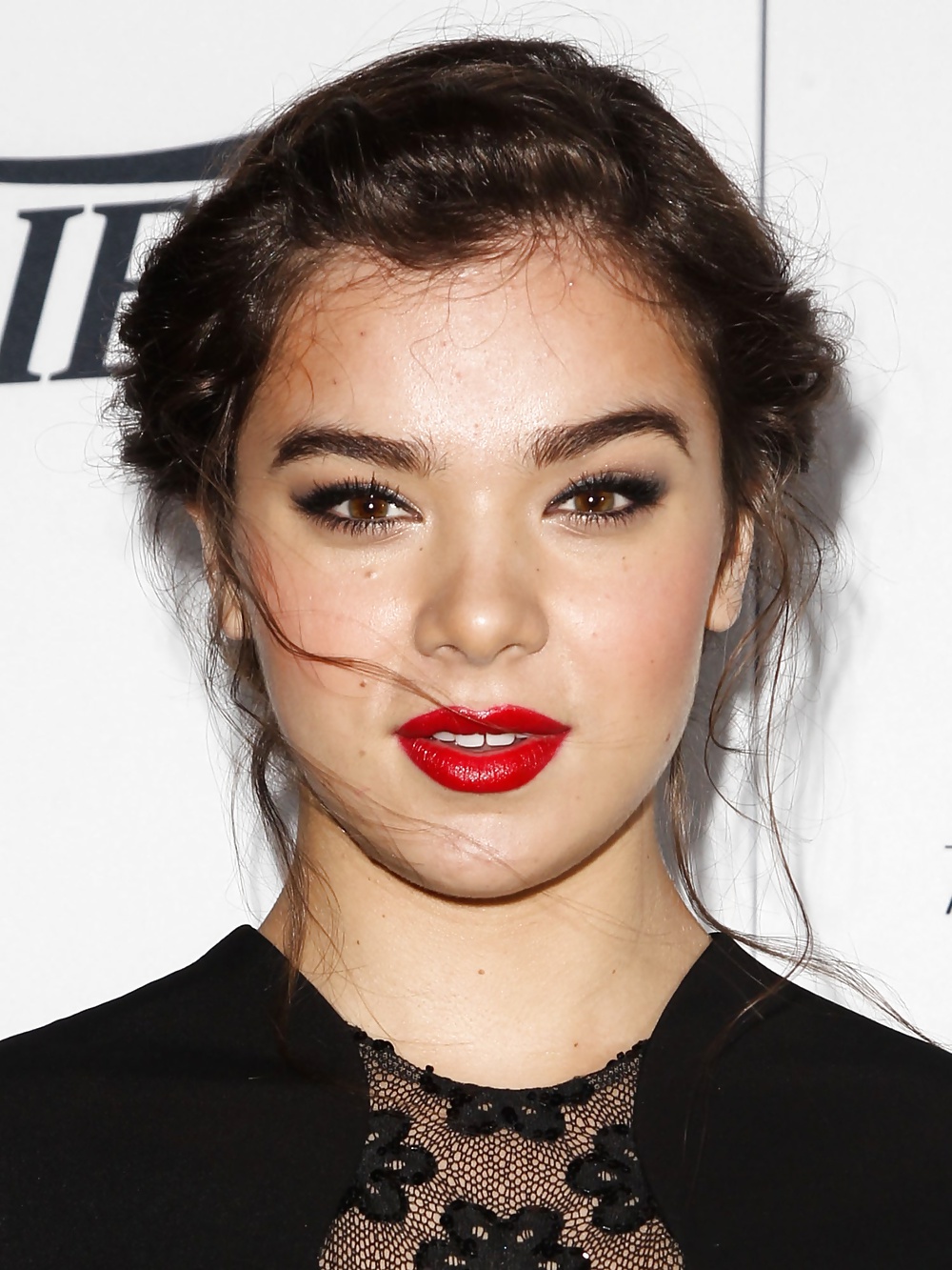 Hailee
 #31440771