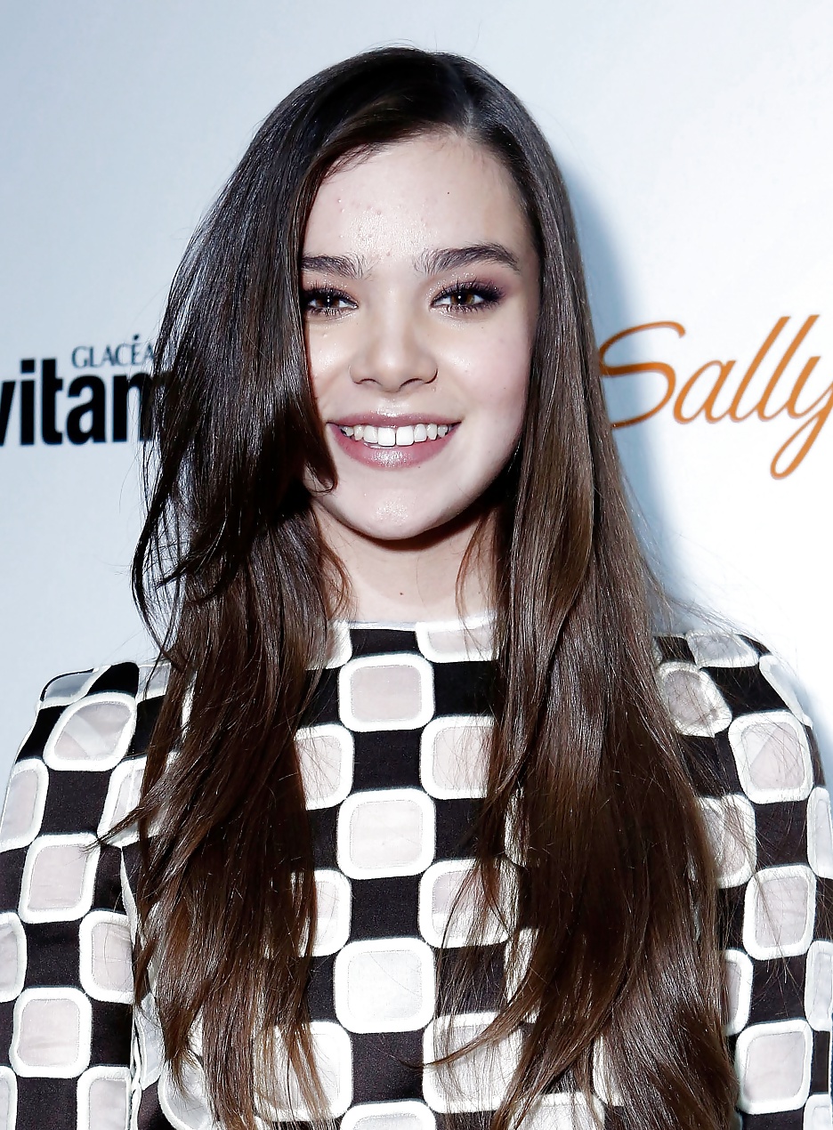 Hailee
 #31440786