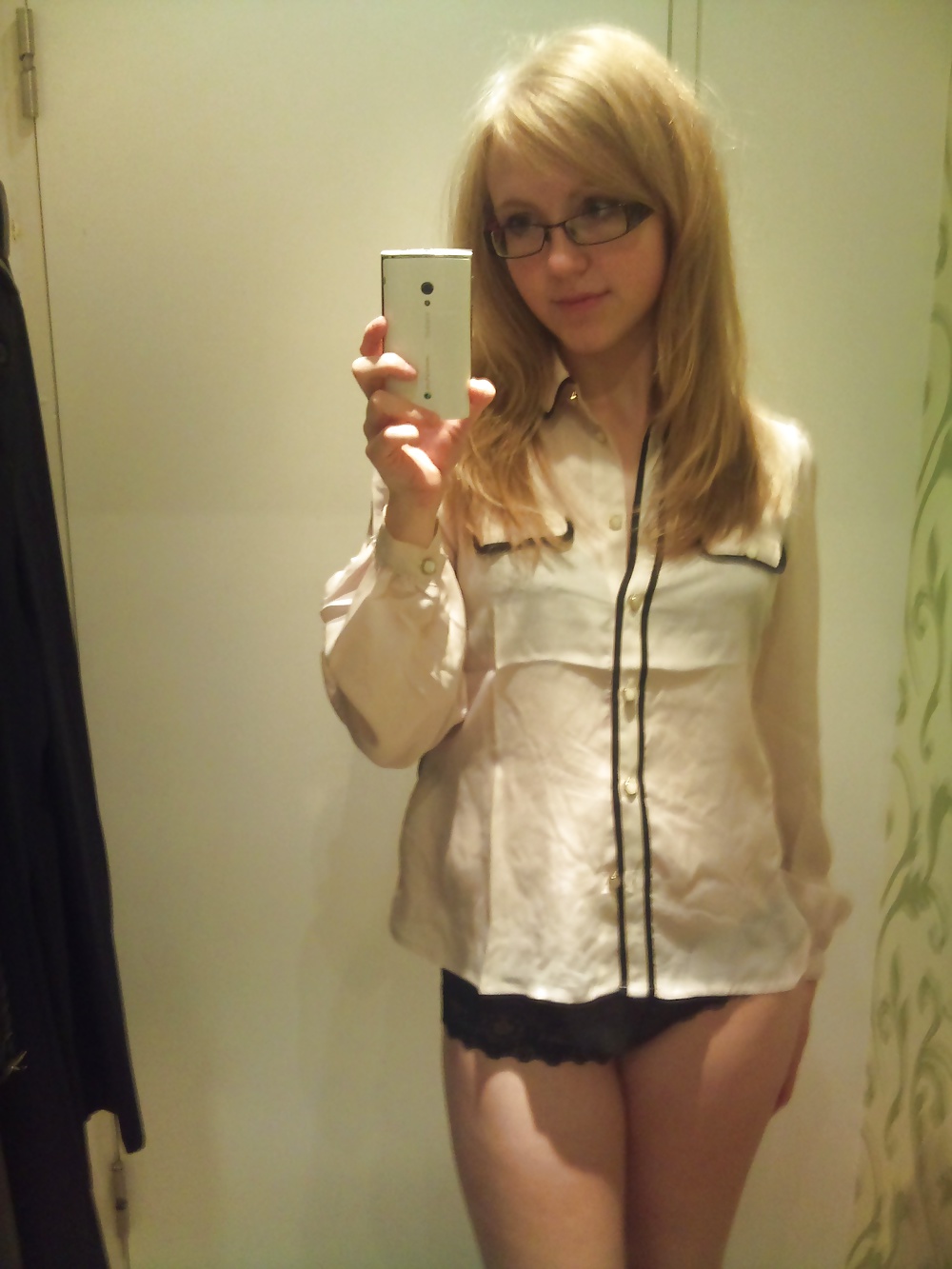 Envía a tu novia 57
 #32999922