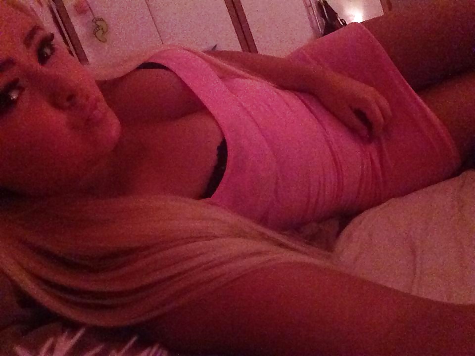 Teen Sheffield Chav Sexy slag (Loads of pics) British uk  #39506344