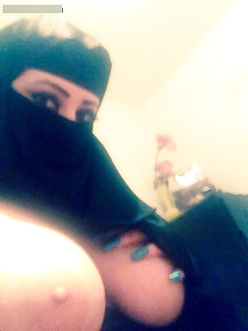 Árabe amateur musulmán beurette hijab bnat gran culo vol.14
 #27546908