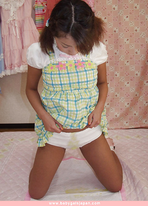 Asia Diaper Girls 1 #27549390