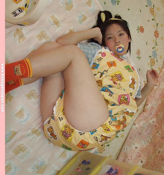 Asia Diaper Girls 1 #27549470