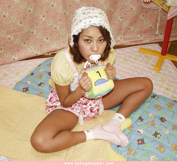 Asia Diaper Girls 1 #27549812