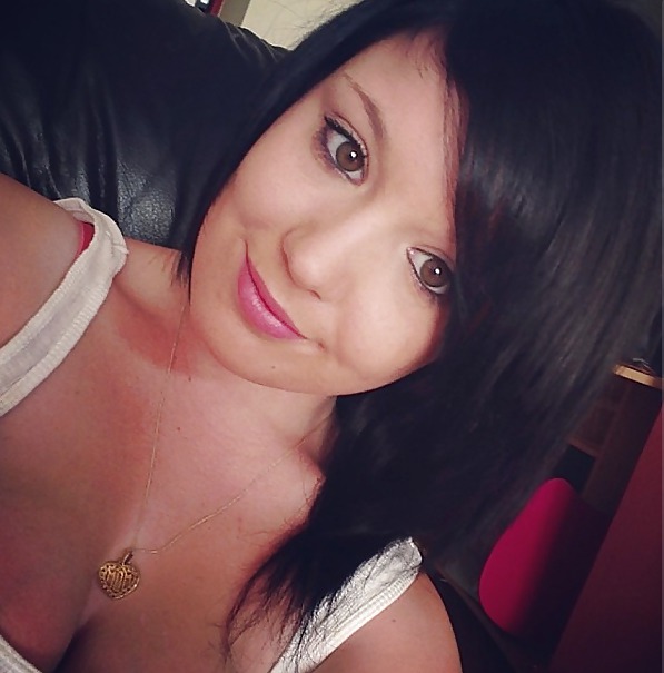 Yo vestida
 #36813897