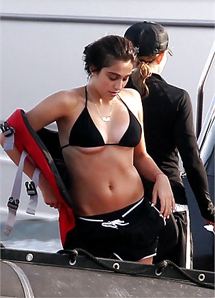 Lourdes leon (speciale social media)
 #29859500