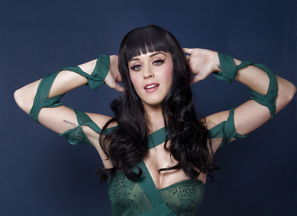 Katy Perry In New York Magazine 2014 (HQ) #29544070