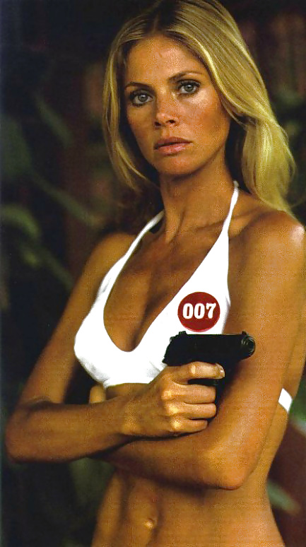 Britt ekland
 #34706317