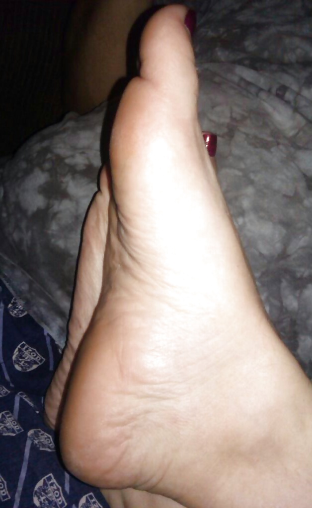 feet and soles #39793114