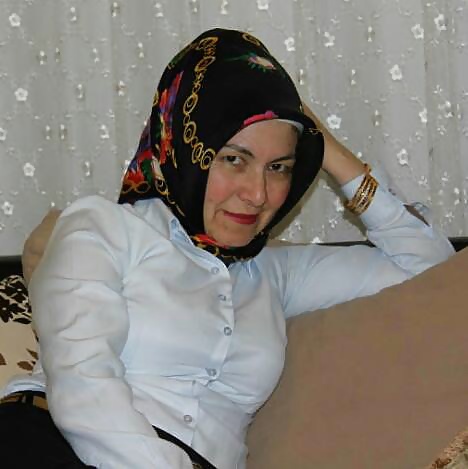 Turbanli arabo turco hijab baki indiano ebru
 #32098073