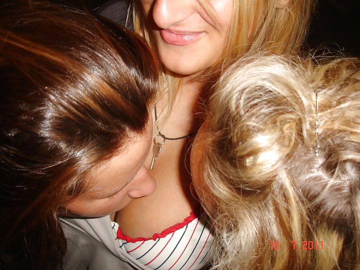 チェ・テット!
 #34665737