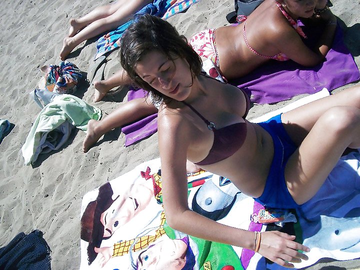 チェ・テット!
 #34665760