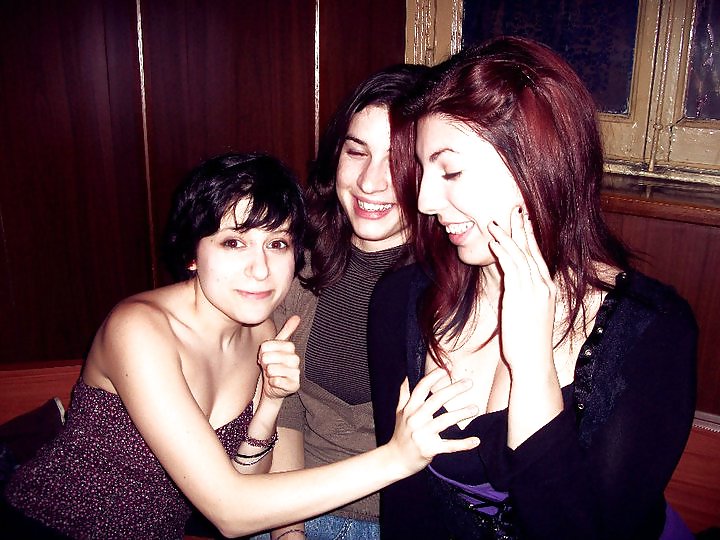 チェ・テット!
 #34665769