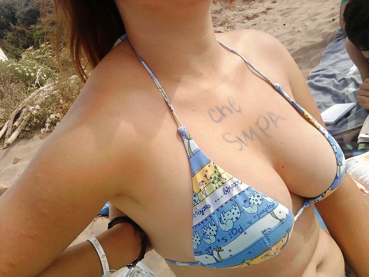 チェ・テット!
 #34665773