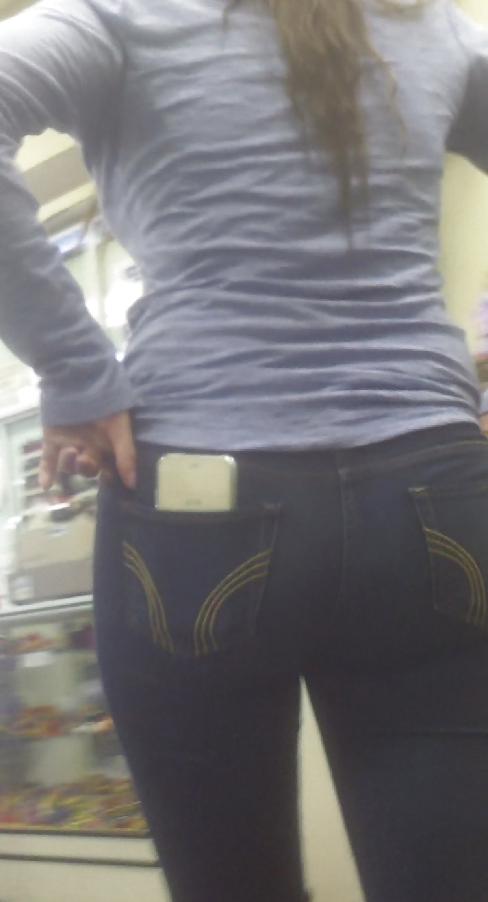 Sexy Latina Teen Ass & Hintern In Engen Jeans #40854708