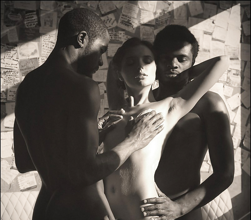 Black-and-White mfm threesome pics #25191930